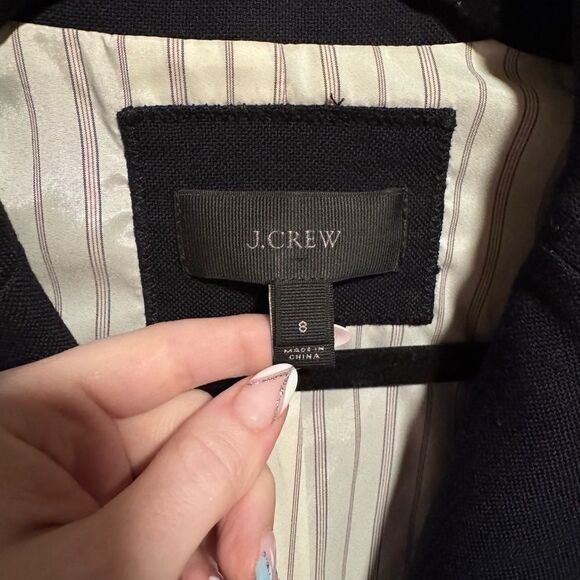 J CREW- Rhodes Two Button Blazer in 100% Italian Wool Wrinkle Resistant Black, 8 - Picture 3 of 16